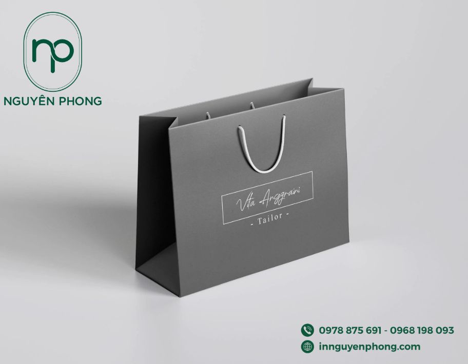 Mẫu túi giấy khách sạn đơn giản 